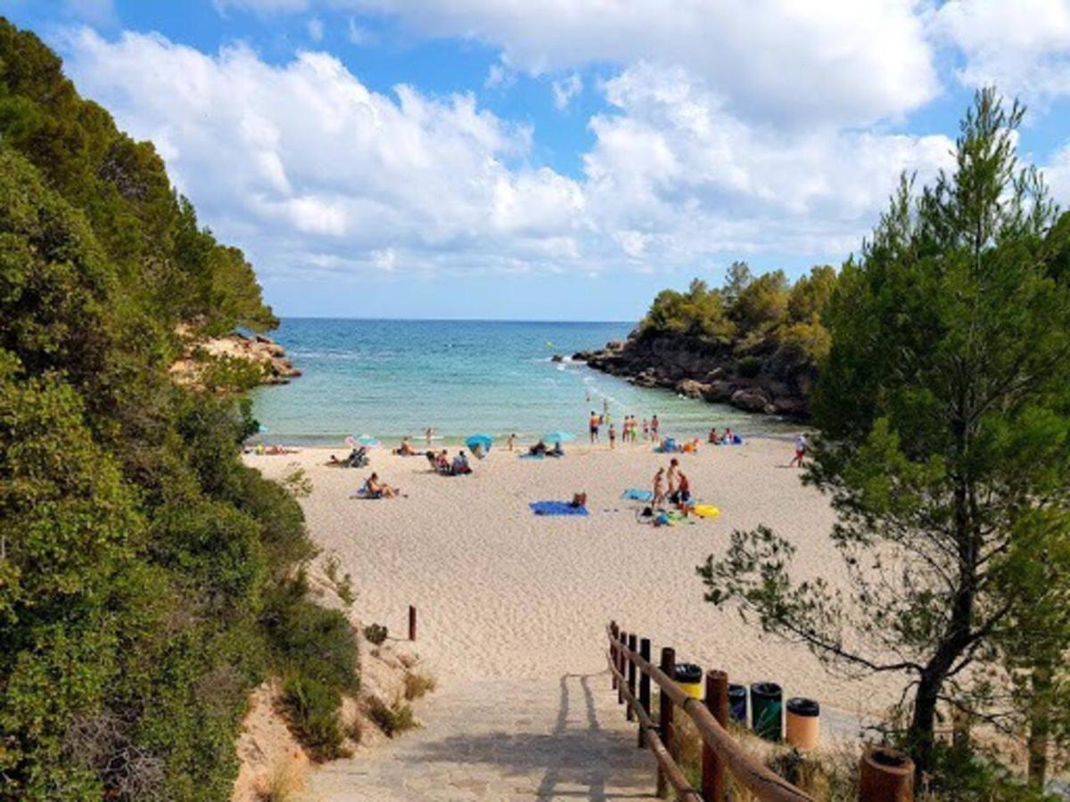 Apartamento En La Playa Calafat Exterior foto